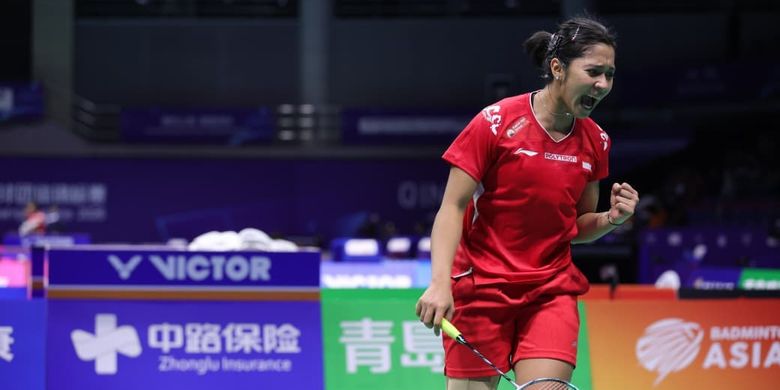 Ester Nurumi, Pebulu tangkis tunggal putri