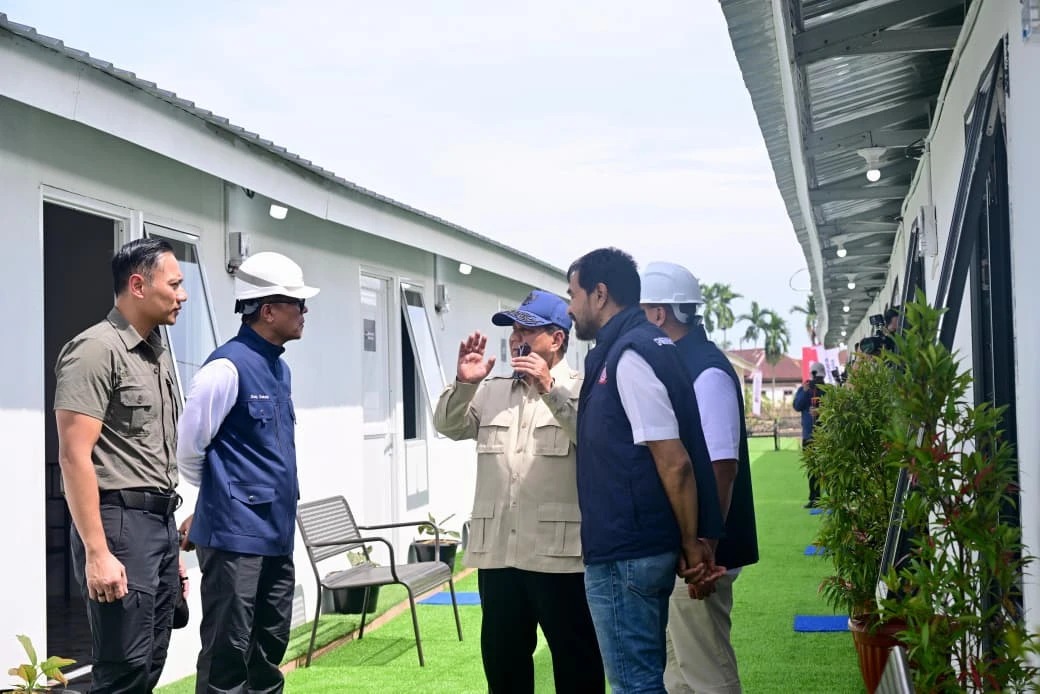 Prabowo Kunjungi Ratusan Rumah didampingi Gubernur Aceh dan Menko Perumahan