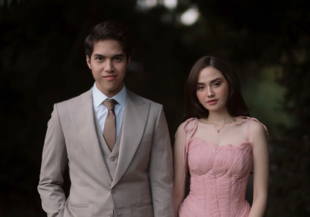 El Rumi dan Syifa Hadju