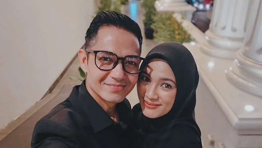 Pasangan Dude Herlino dan Alyssa Soebandono (sumber: Instagram)