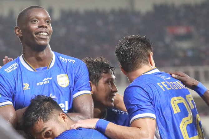 Adhyaksa FC