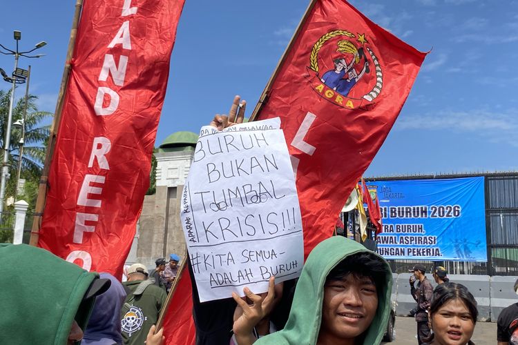 Unjuk Rasa Buruh di Madiun