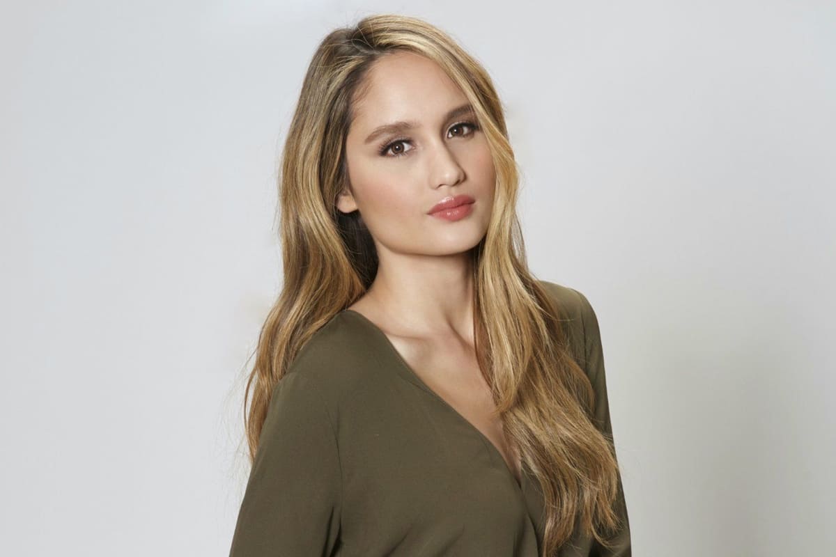 Cinta Laura