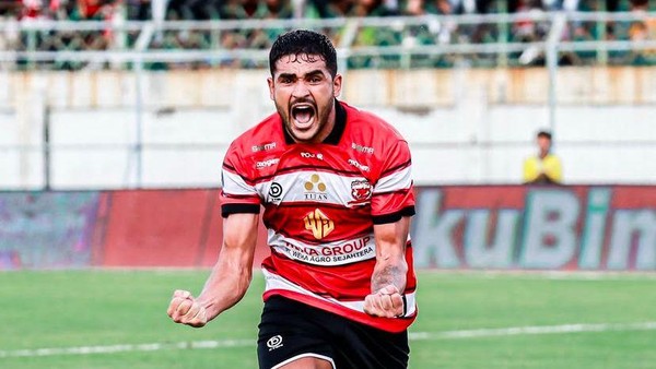 Junio Brandao
