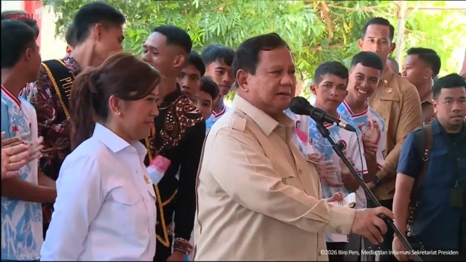 Menkomdigi bersama Presiden