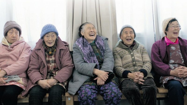 Perempuan Lansia di Jepang