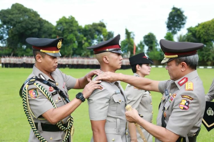 Polisi